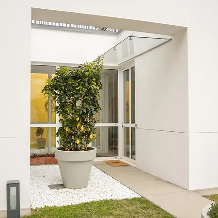 Lejlighed Lakefront Contemporary - By My In Cadenabbia